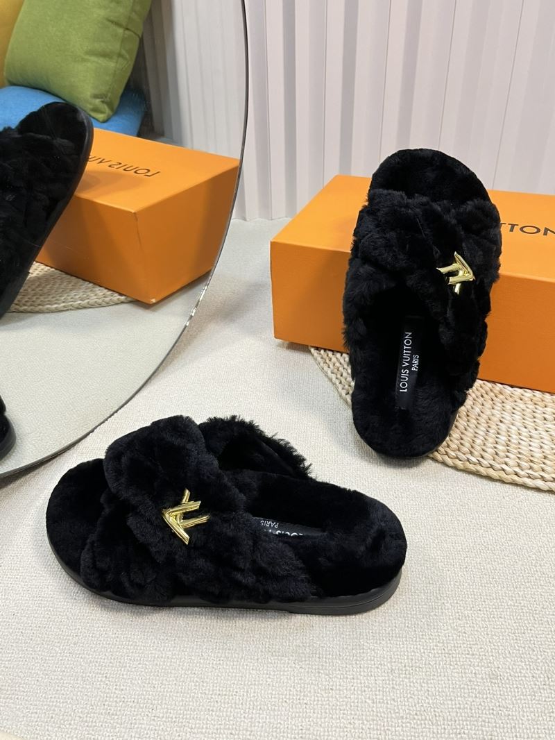 Louis Vuitton Slippers